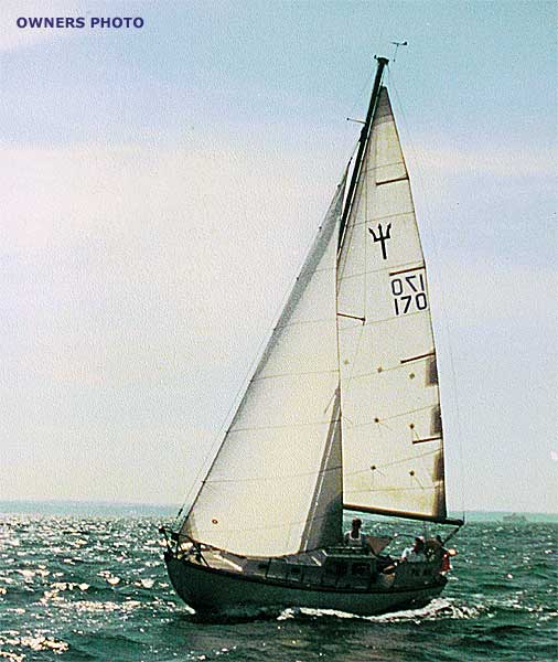 q8389-sailing.jpg