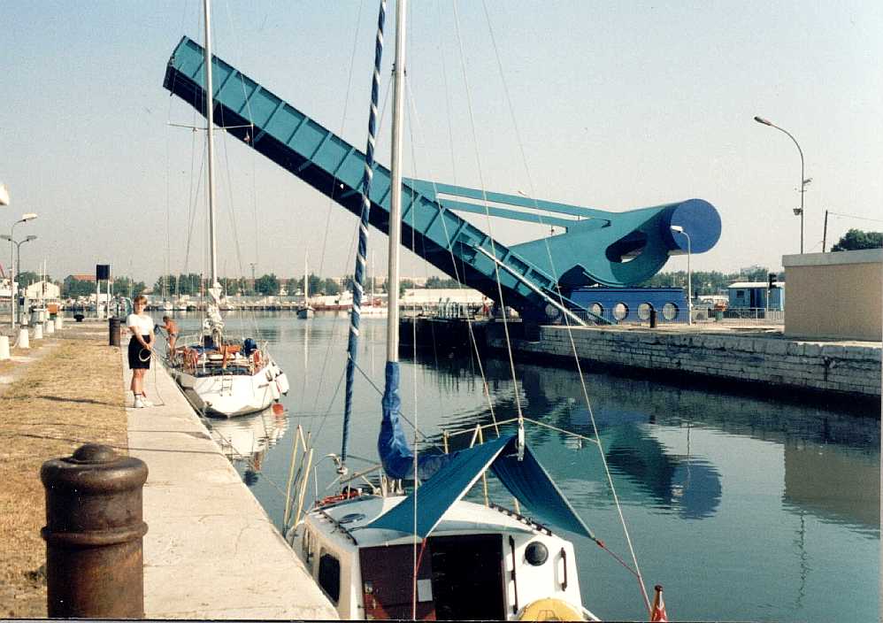 27PortStLouis.jpg