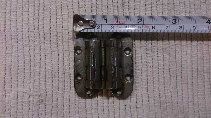 doorhinges_2.jpg