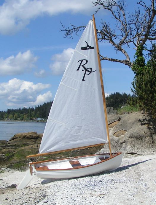 Rich_Passage_Minto_Sailing_Dinghy.jpg