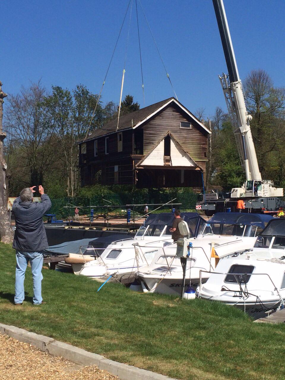 CDTDkqYWMAAm8UQ.jpg:large