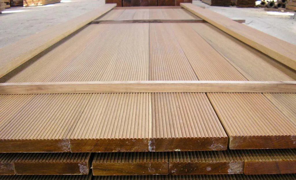 Kapur-Balau-Wood-Decking.jpg
