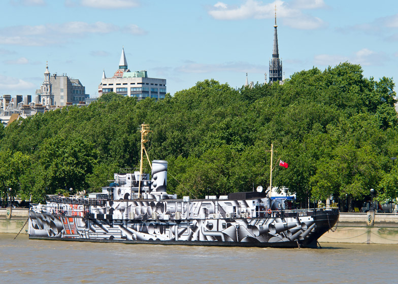 Dazzle-Ship-by-Tobias-Rehberger_dezeen_784_0.jpg