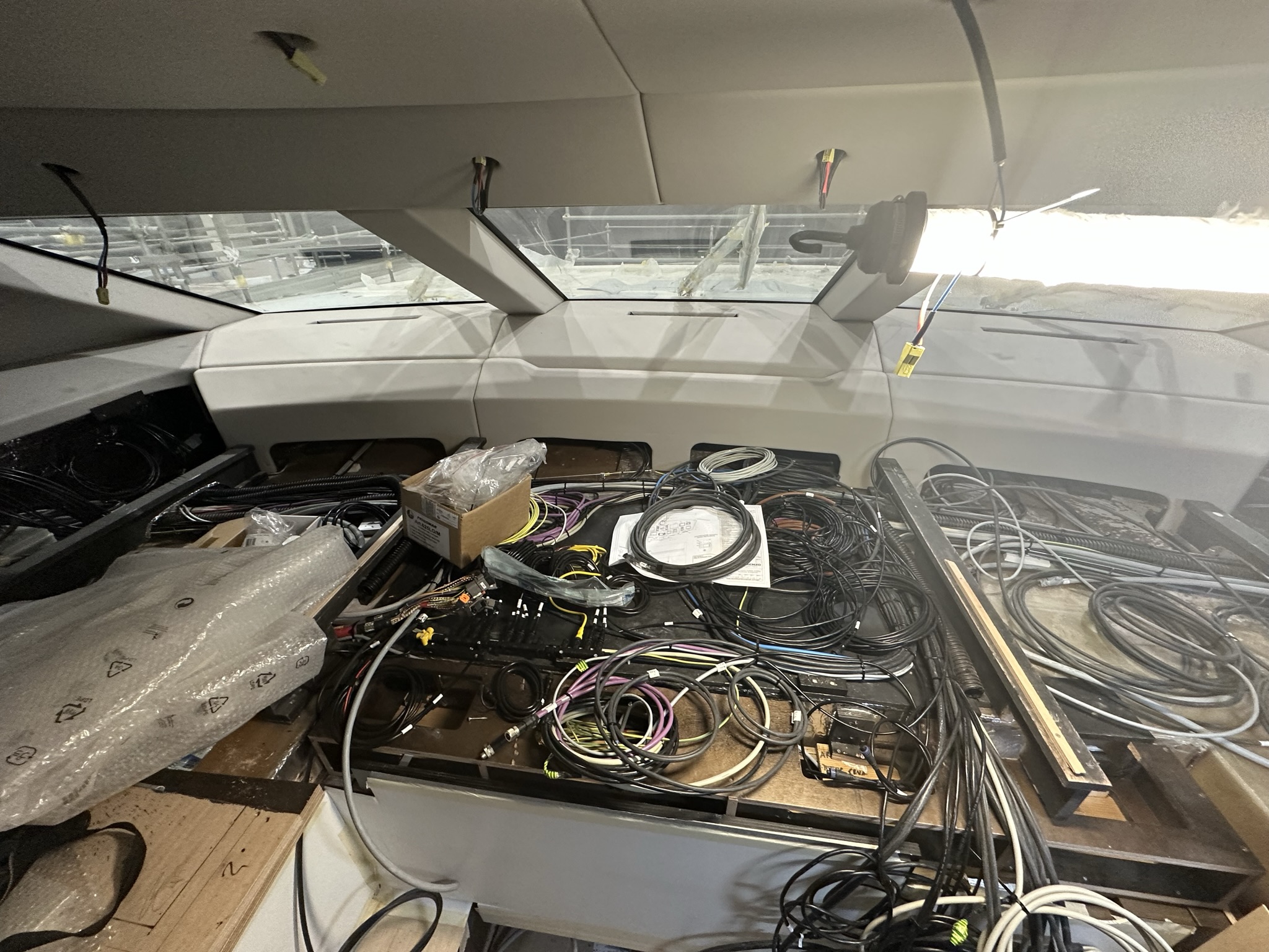 Build-450-pilothouse.jpg