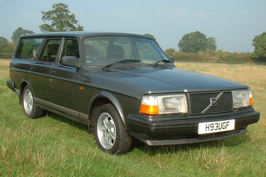 volvo_240_estate.jpg