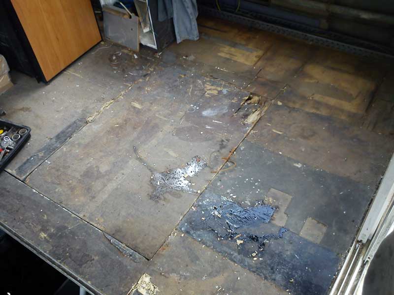 salonfloor_rebuilt_5.jpg