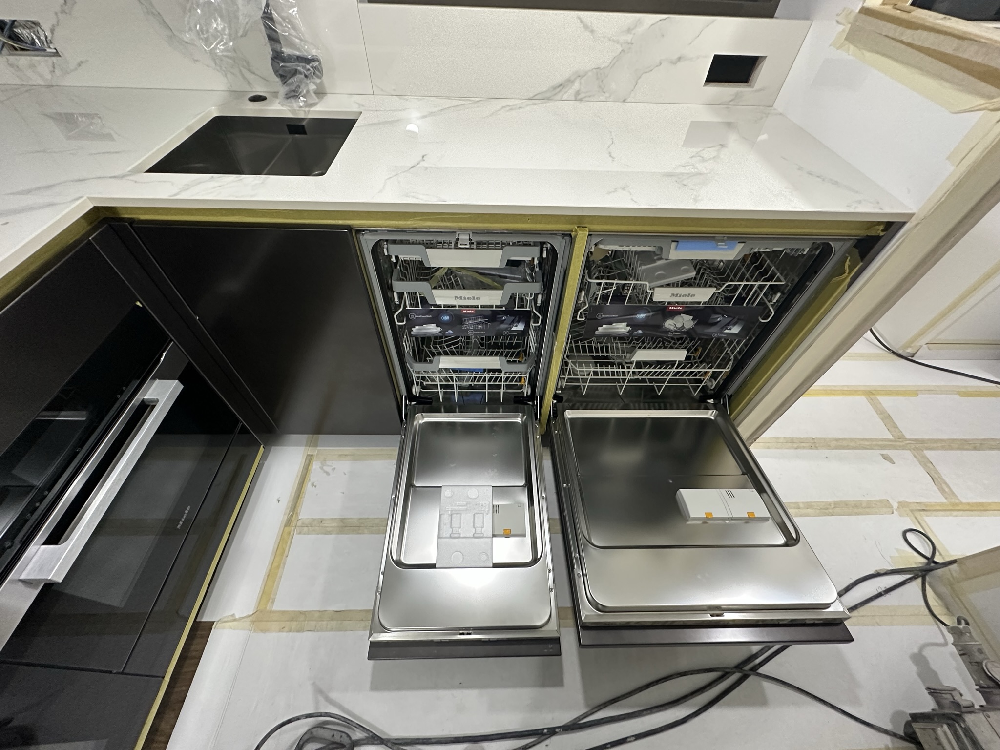 Build-430-galley-dishwashers.jpg